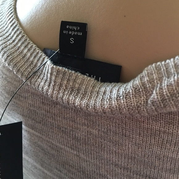 - High low top - Picture 4 of 5